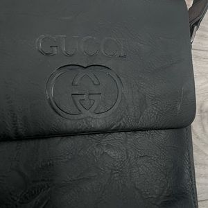 GUCCI CROSS BODY BAG